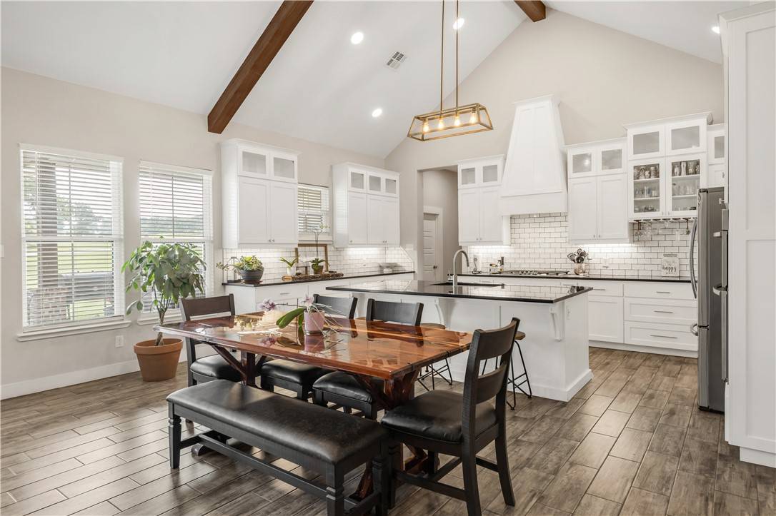 Franklin, TX 77856,921 Azalea DR