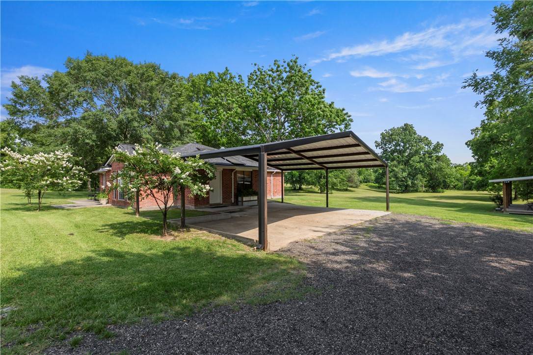 Richards, TX 77873,10989 FM 149