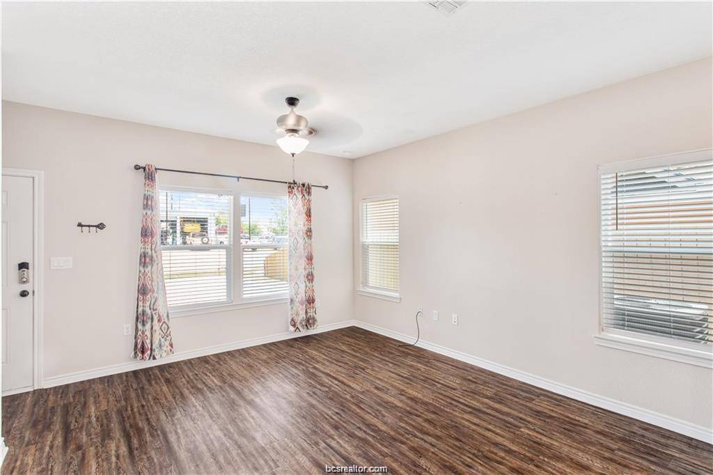 Bryan, TX 77801,2108 Cavitt