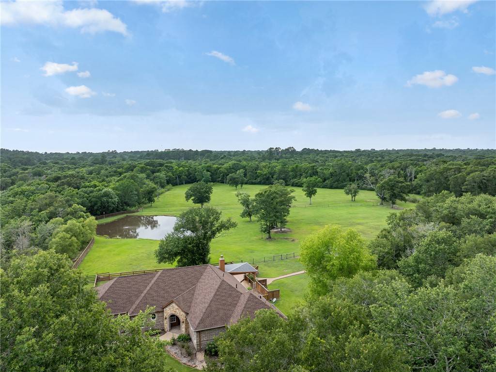 Bellville, TX 77418,533 Meadow Creek RD