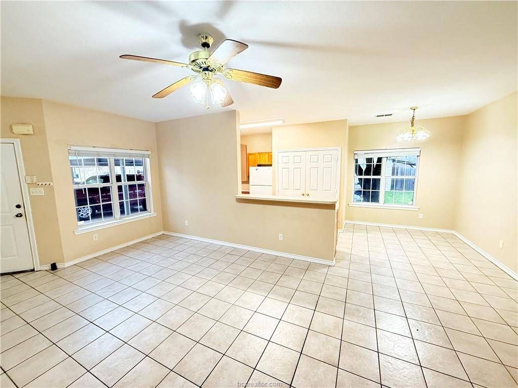 College Station, TX 77840,612 Townplace Dr