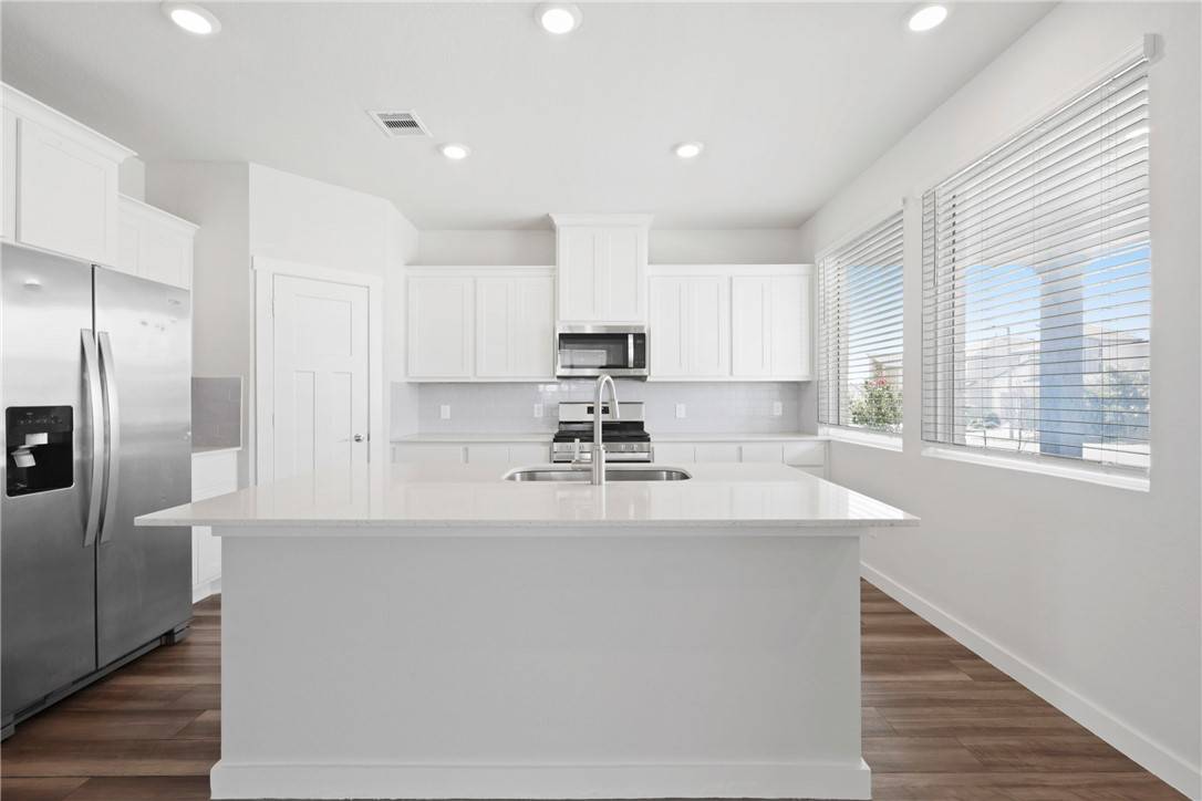 College Station, TX 77845,1119 Amistad LOOP