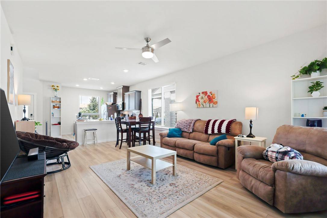College Station, TX 77845,1121 Amistad LOOP
