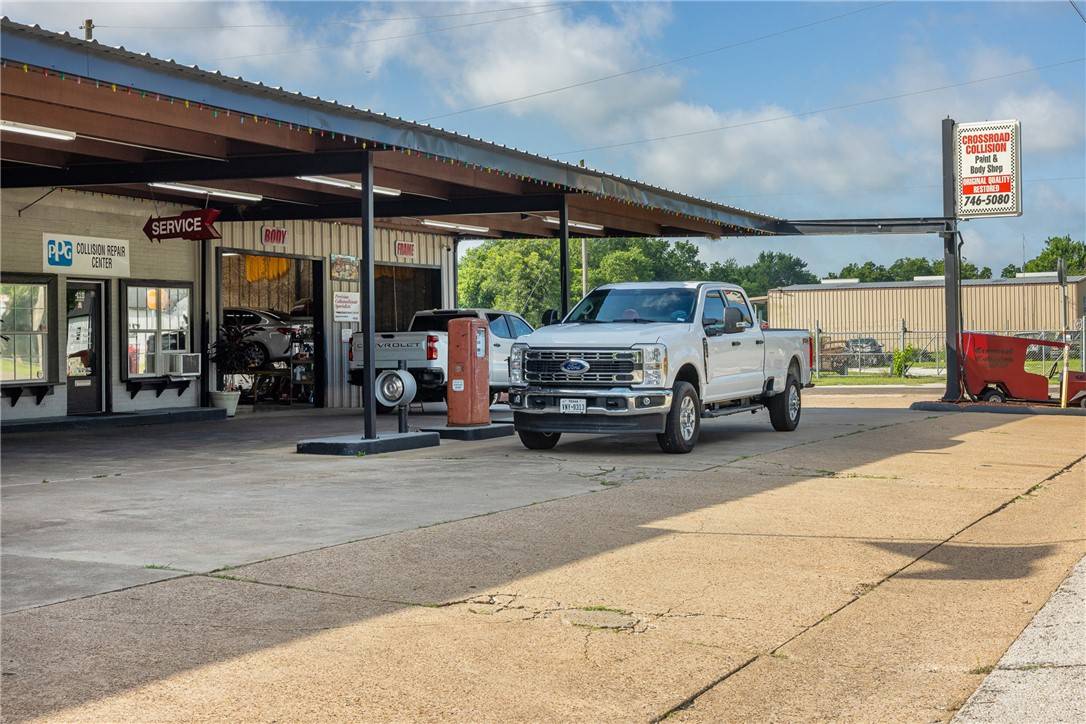 Bremond, TX 76629,418 S Commerce ST