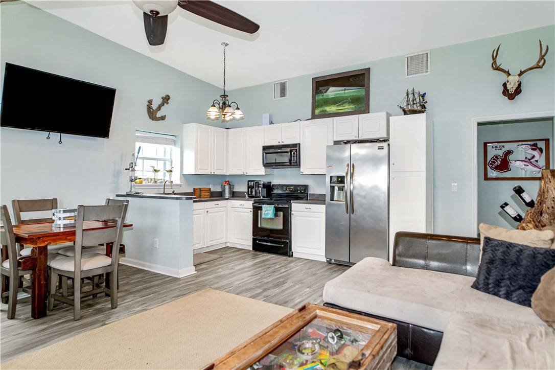 Other, TX 77982,89 Carrie St