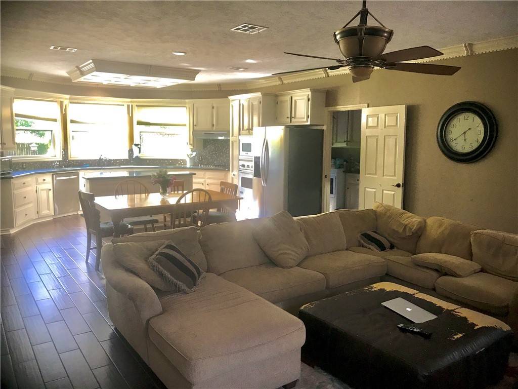 College Station, TX 77845,1003 Carmel PL