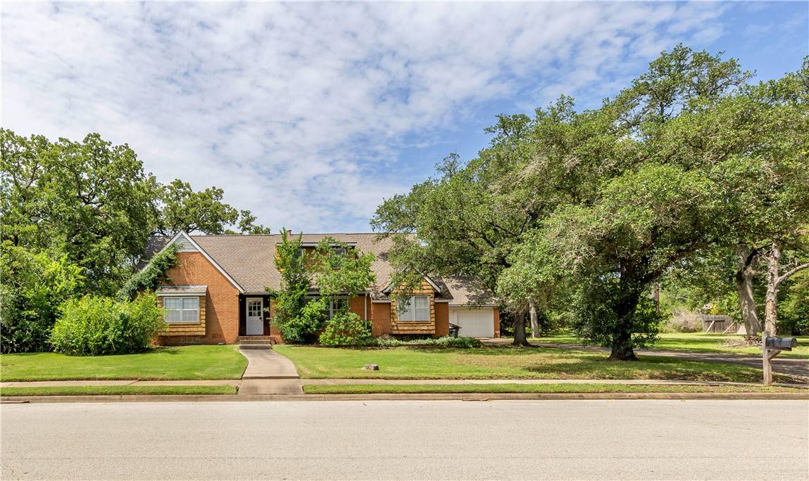 College Station, TX 77840,1502 Glade ST