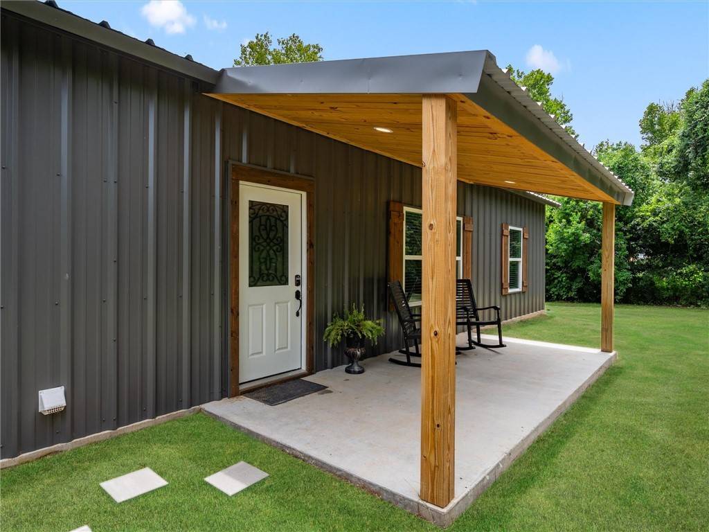 Richards, TX 77373,5030 Brazos Street
