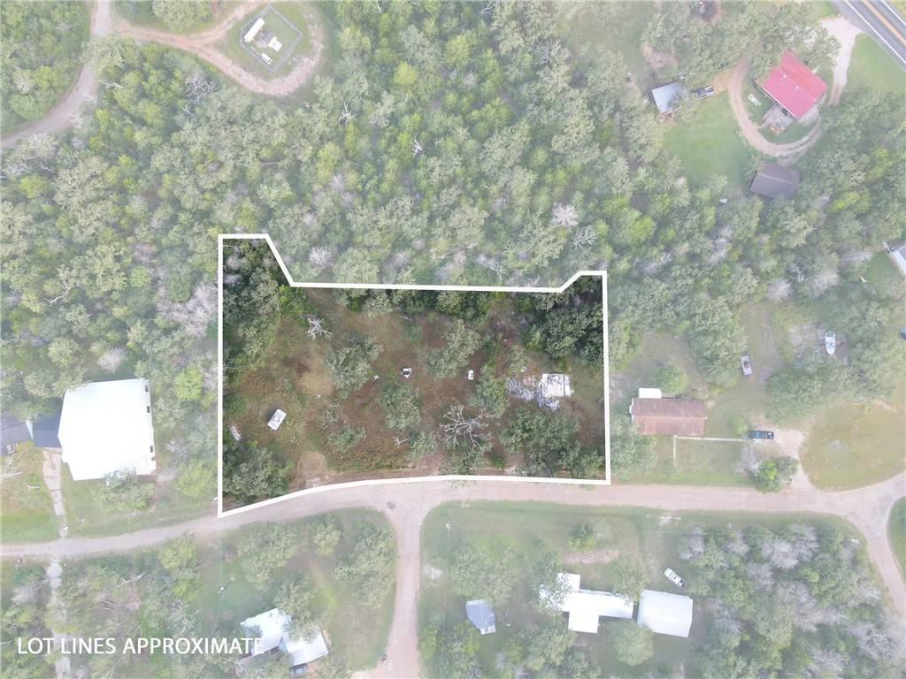Somerville, TX 77879,304 Tanglewood LN