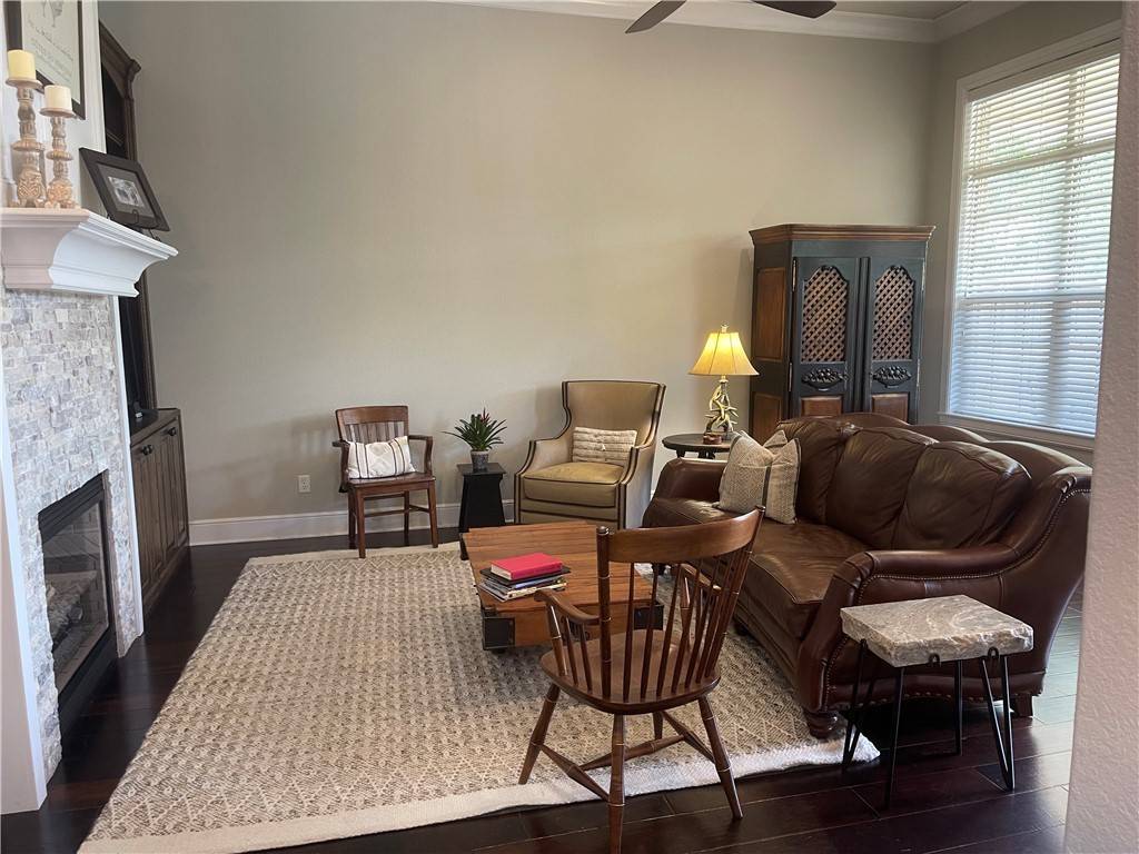 College Station, TX 77845,2318 Scotney CT