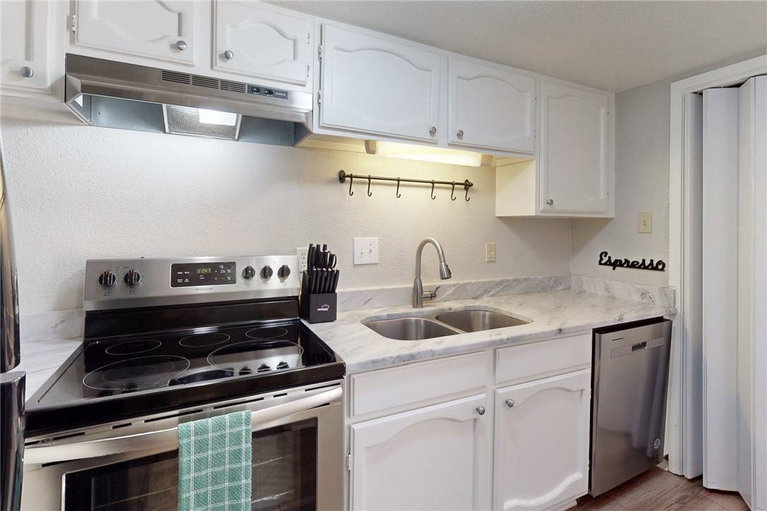Bryan, TX 77802,4345 Carter Creek Pkwy #11