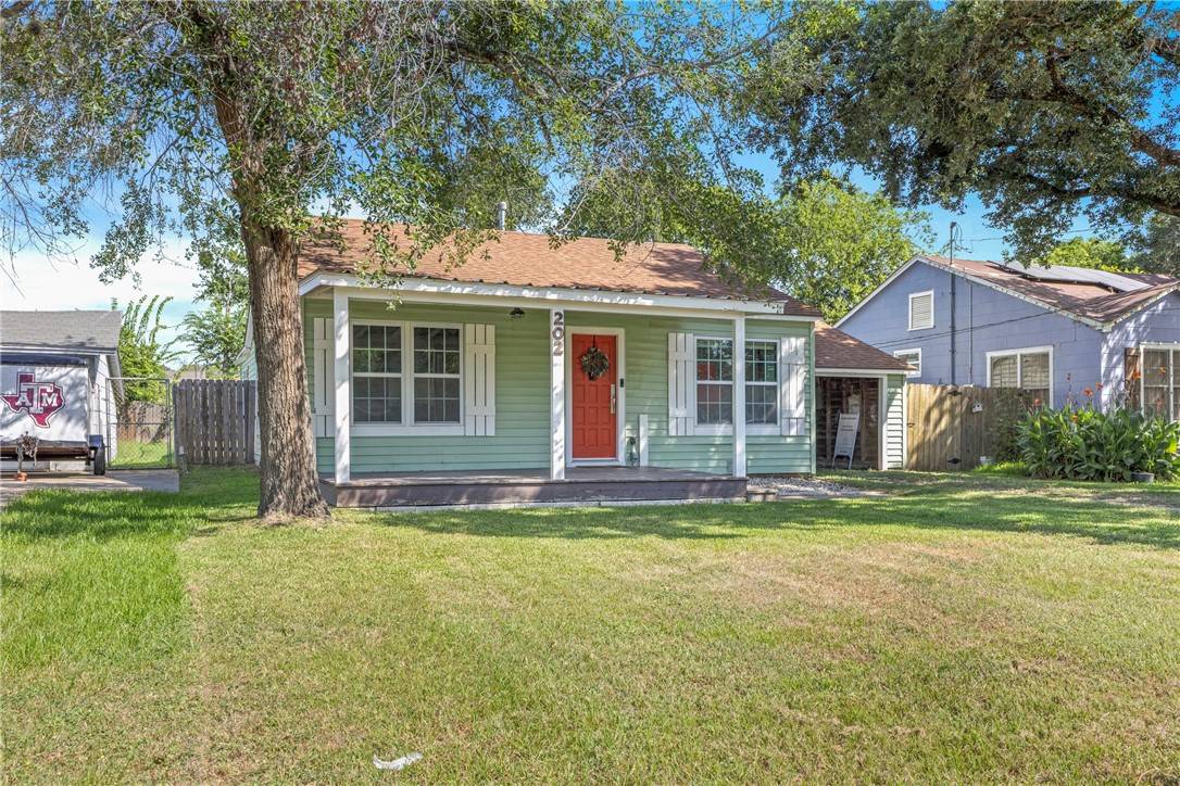 Bryan, TX 77801,202 Bizzell ST