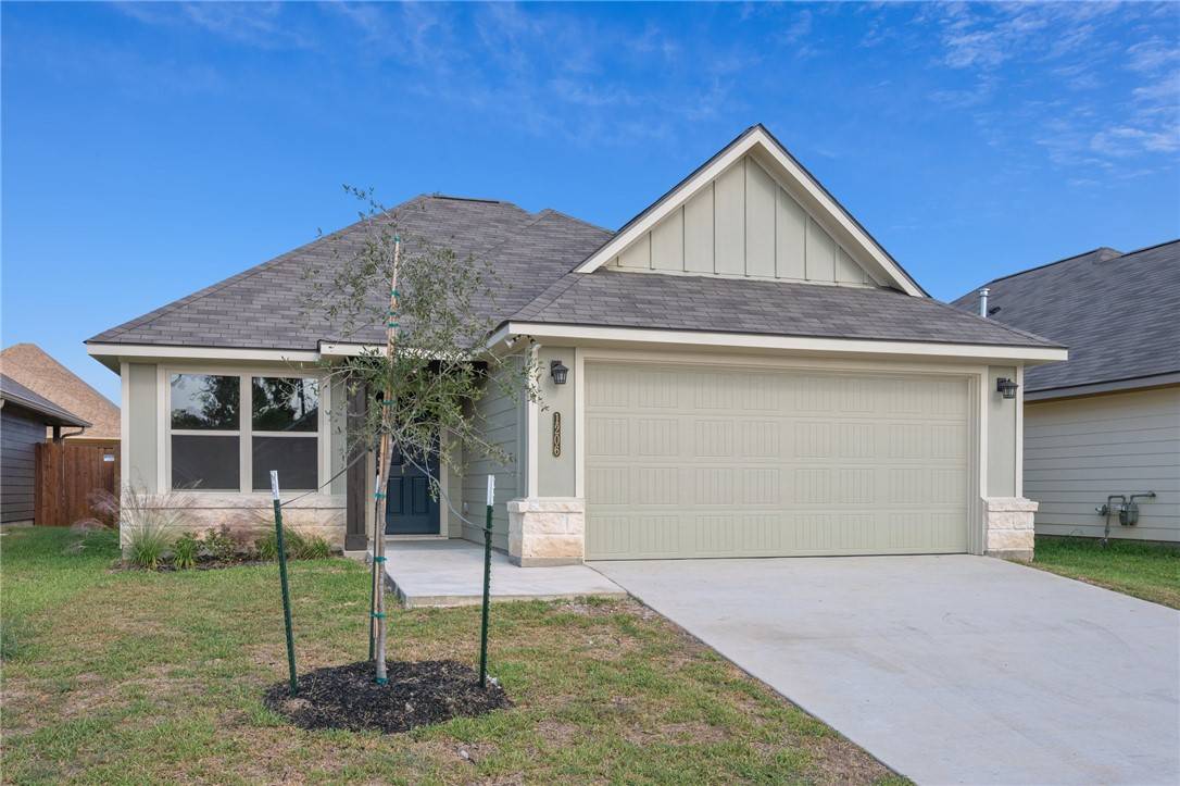 Navasota, TX 77868,1206 High ST