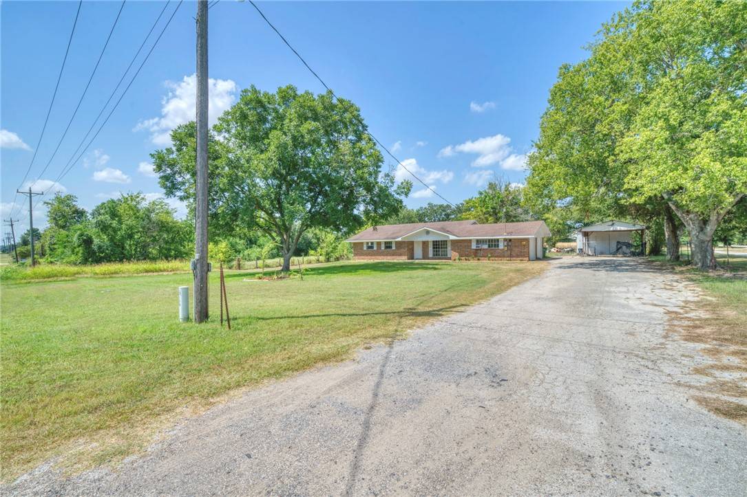Madisonville, TX 77864,1927 Highway 75 N