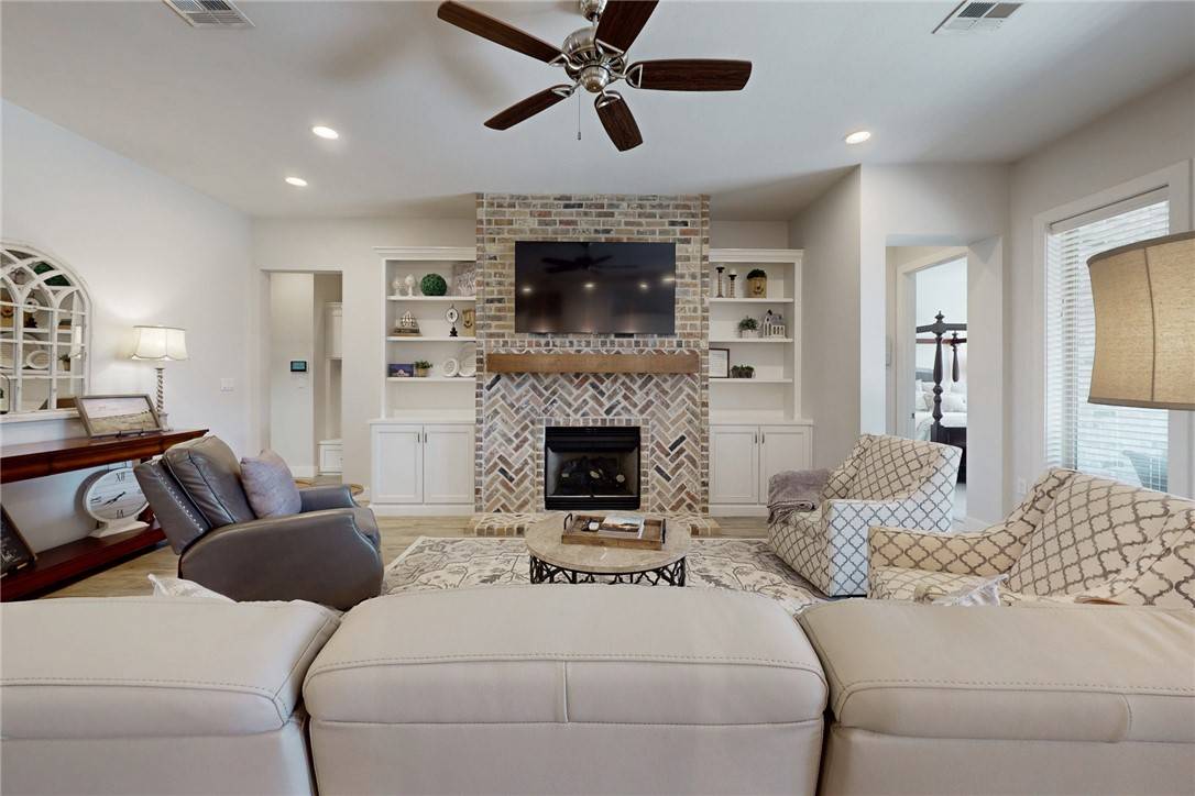 College Station, TX 77845,2713 Wolveshire LN