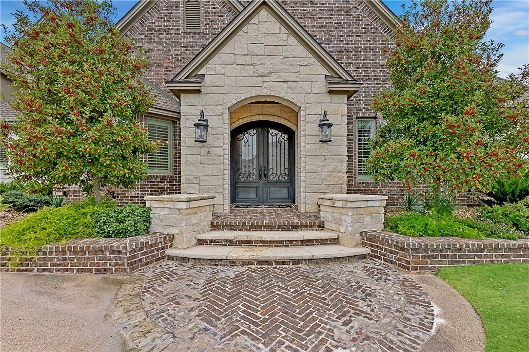 College Station, TX 77845,5009 Trumpeter Swan DR