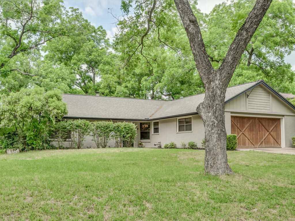 Meadowlakes, TX 78654,352 San Saba St