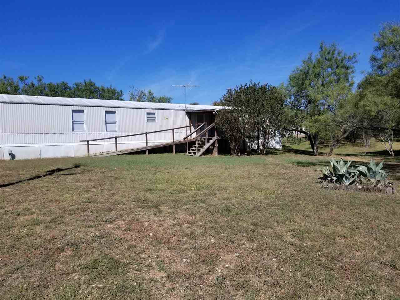 Kingsland, TX 78639,203 Cindy LN