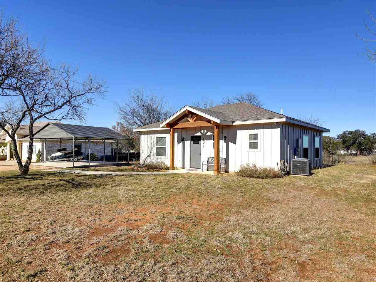 Kingsland, TX 78639,101 Walnut