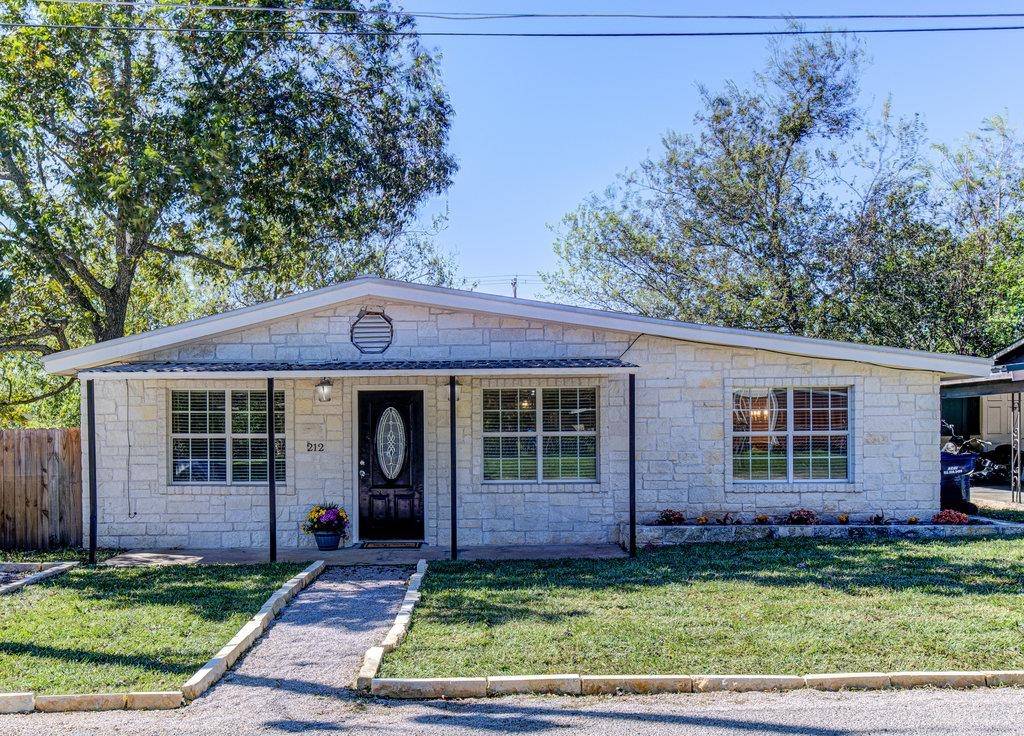 Burnet, TX 78611,212 Shady Oak St