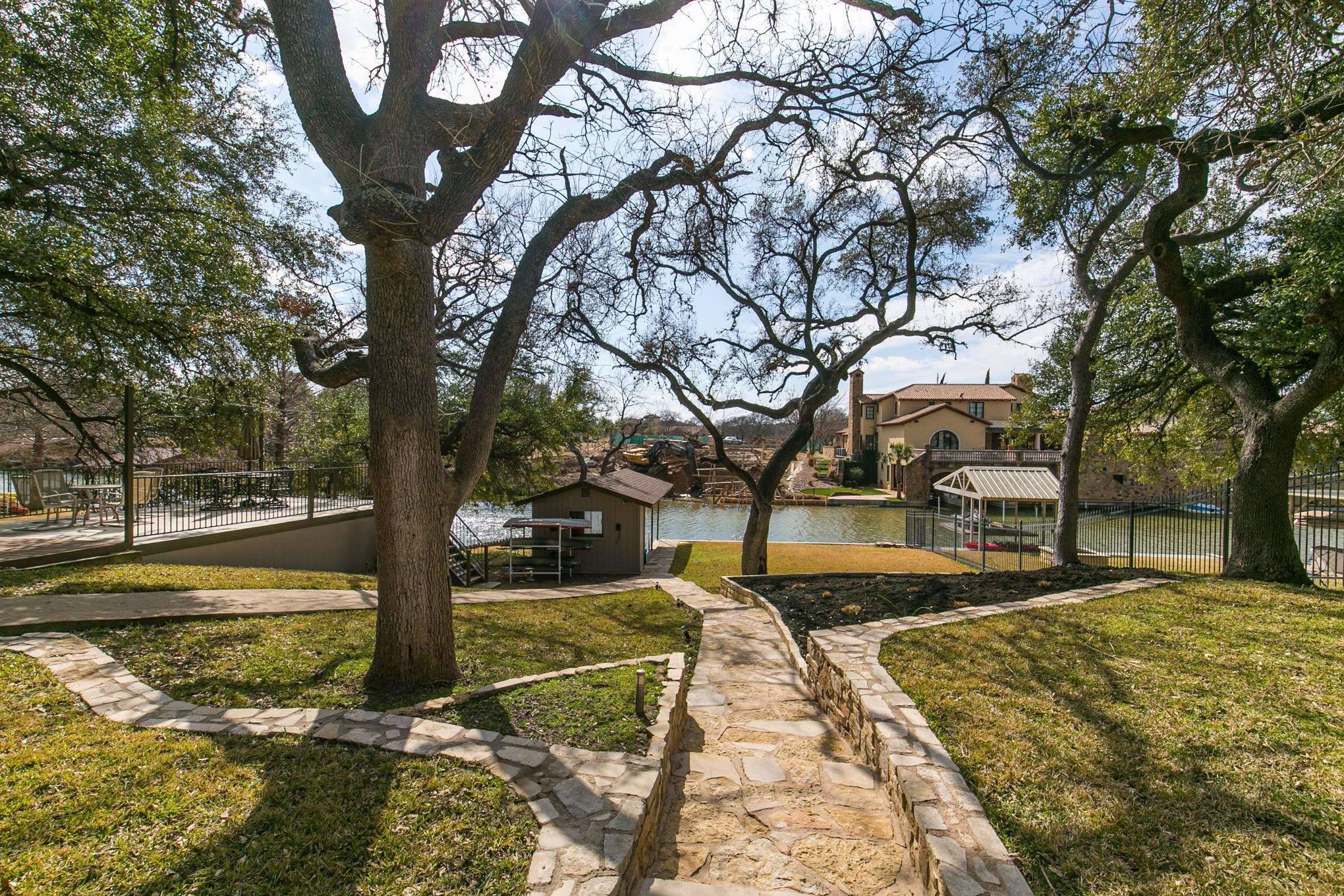 Horseshoe Bay, TX 78657,542 Pecan Creek