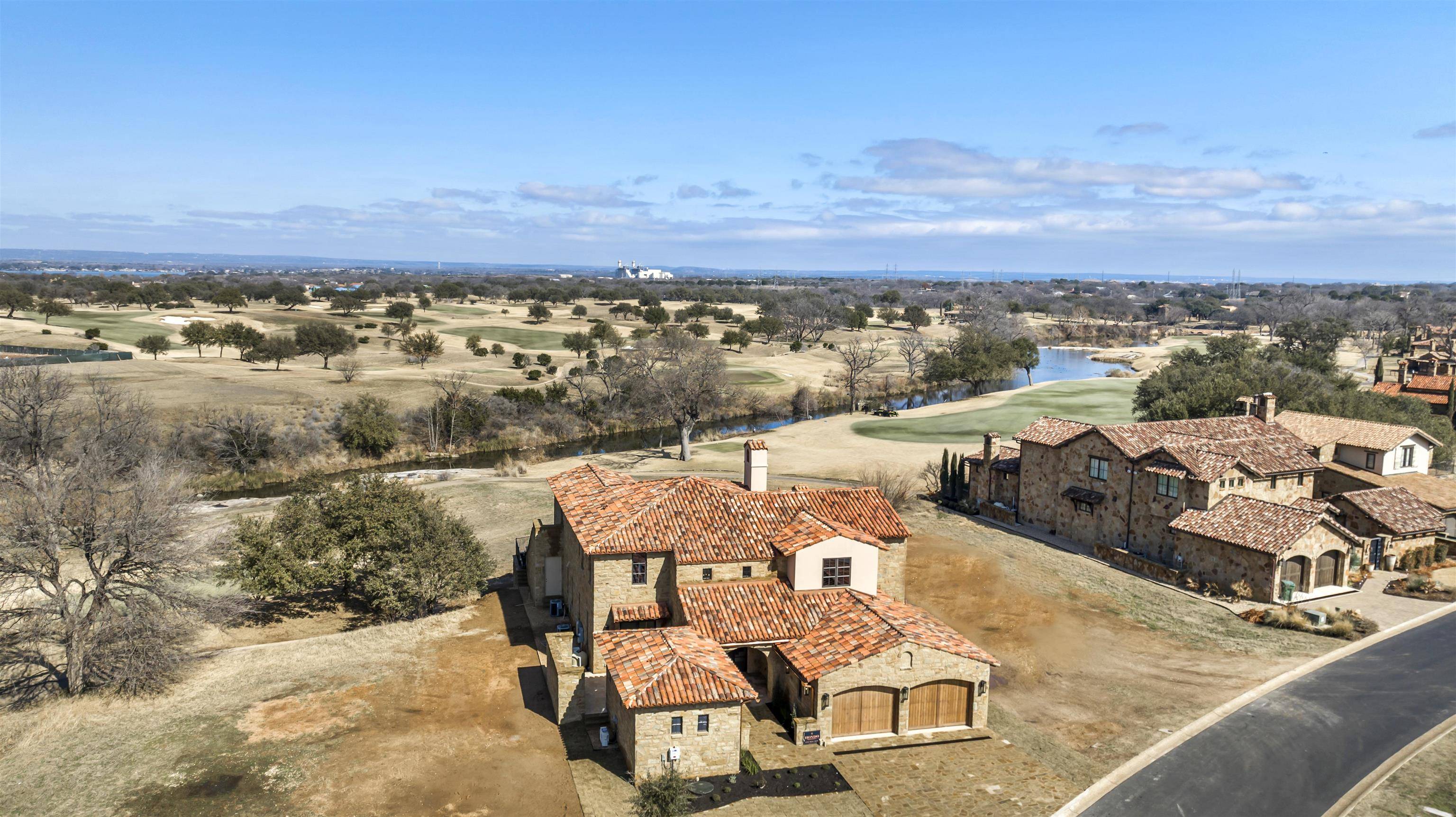 Horseshoe Bay, TX 78657,102 La Chimenea