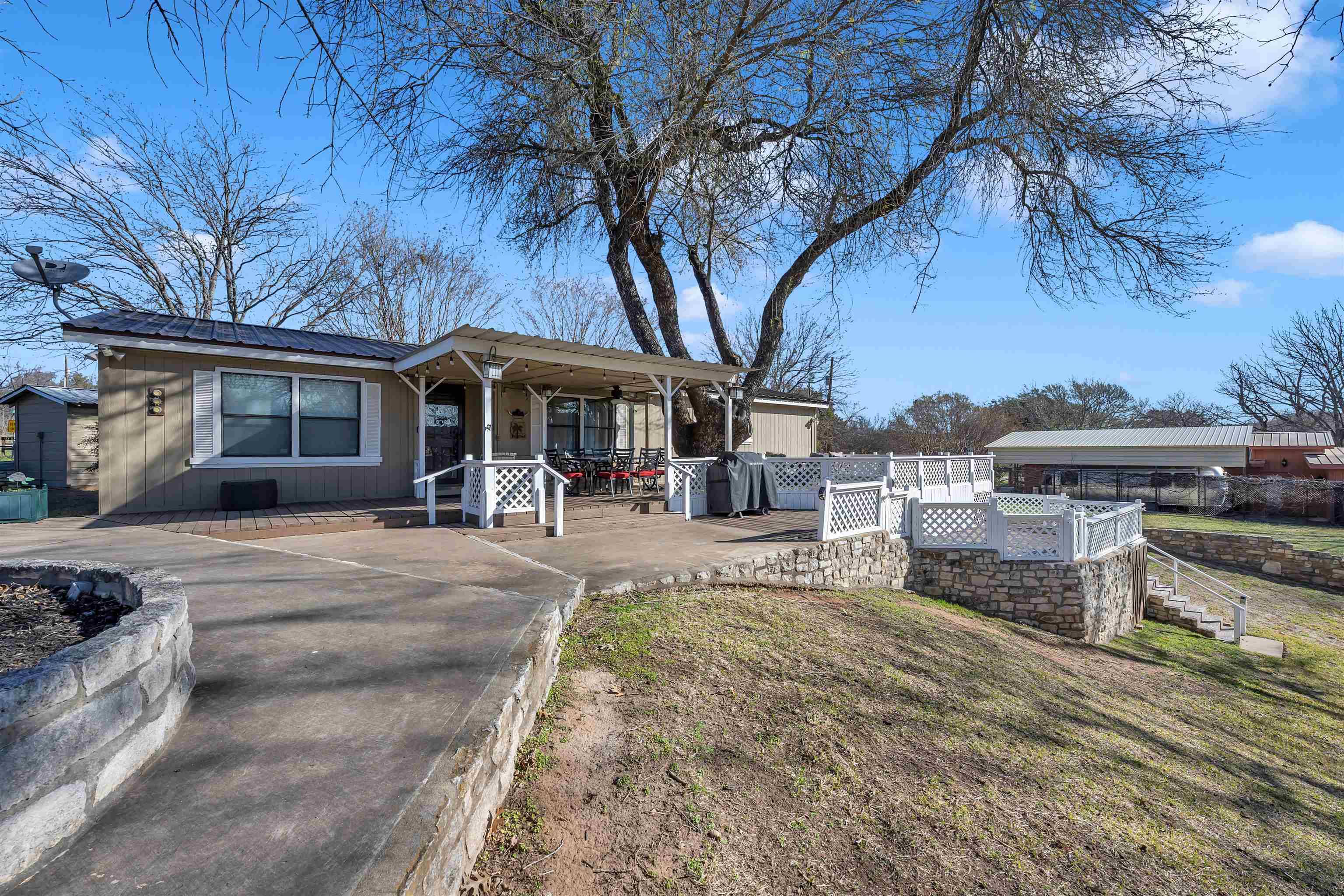 Kingsland, TX 78639,1642 Williams Lakeshore