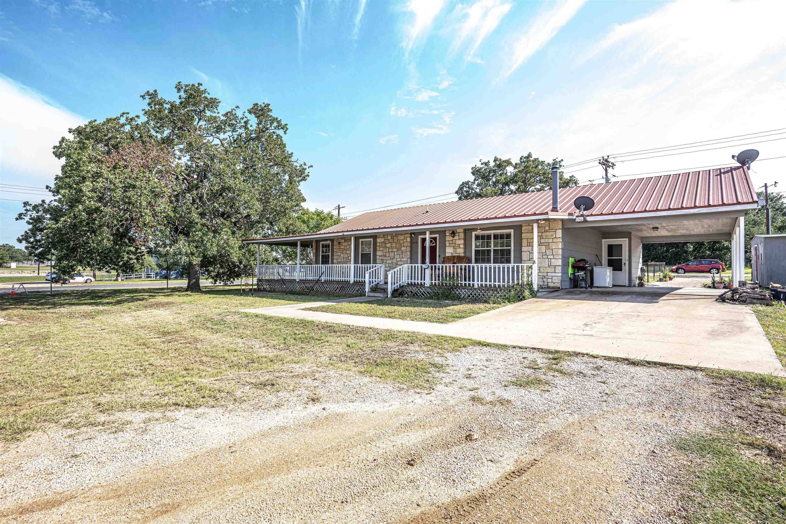 Kingsland, TX 78639,1810 Ridgeview