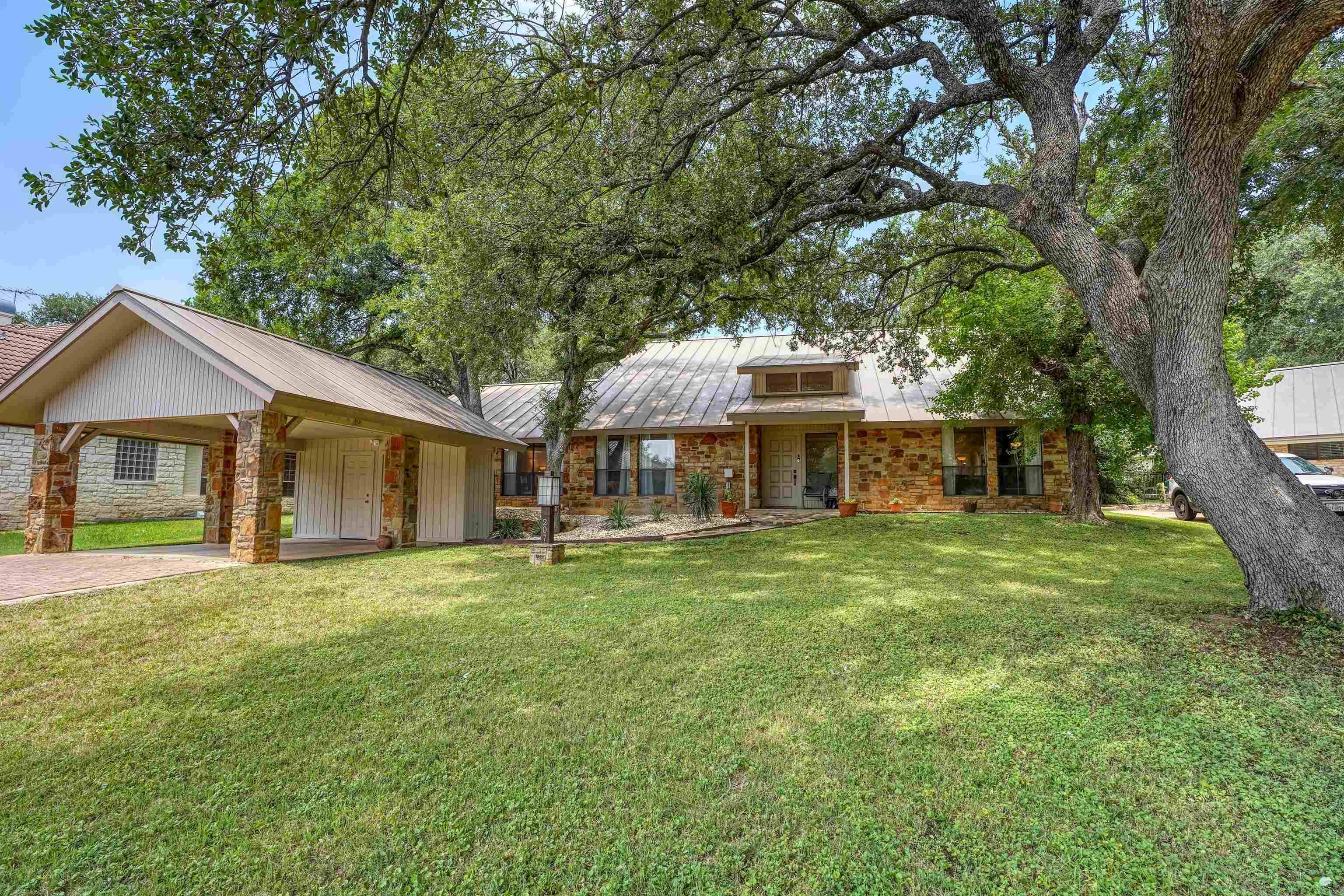 Horseshoe Bay, TX 78657,207 Lasso