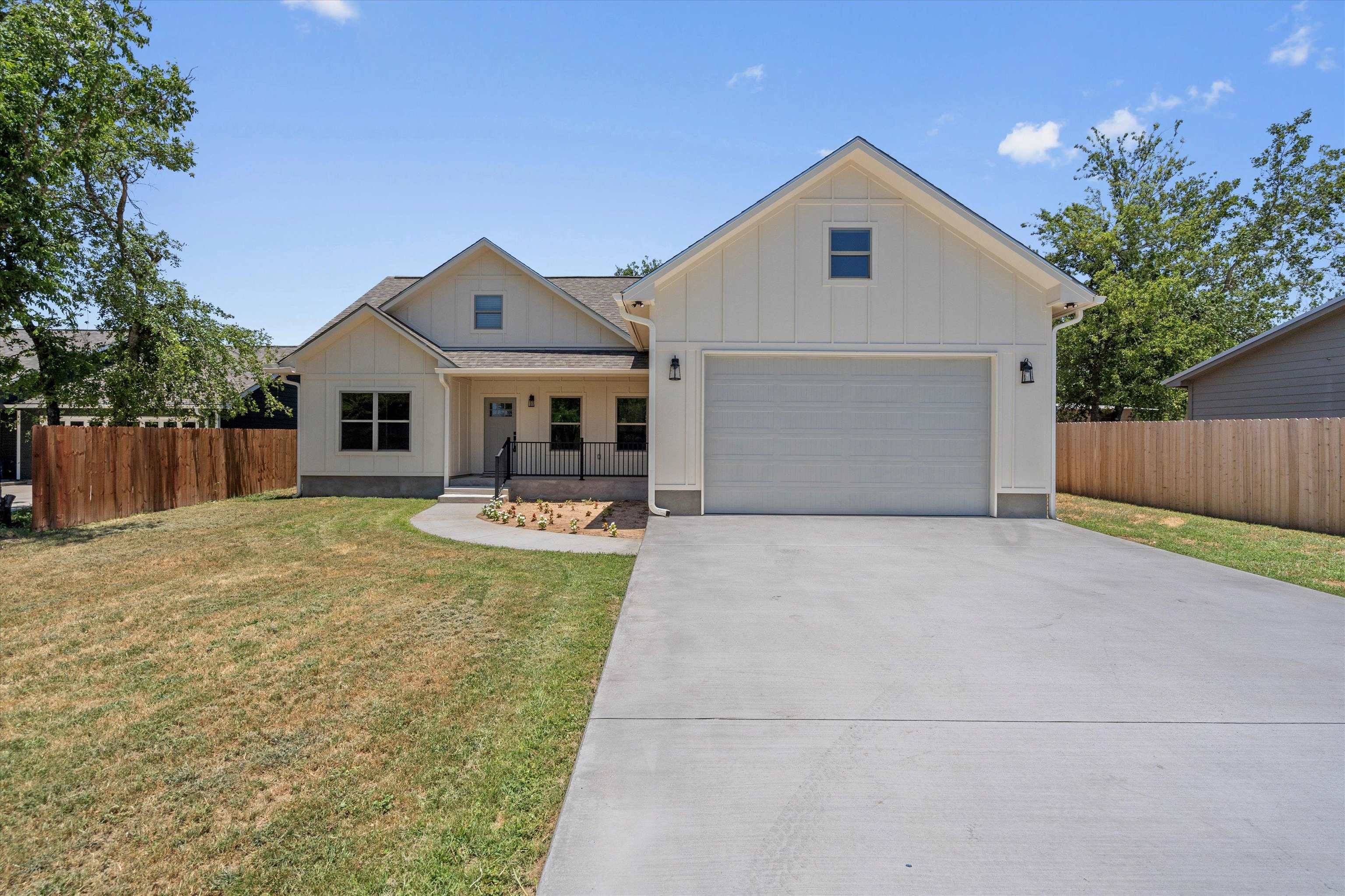 Kingsland, TX 78639,6279 River Oaks DR