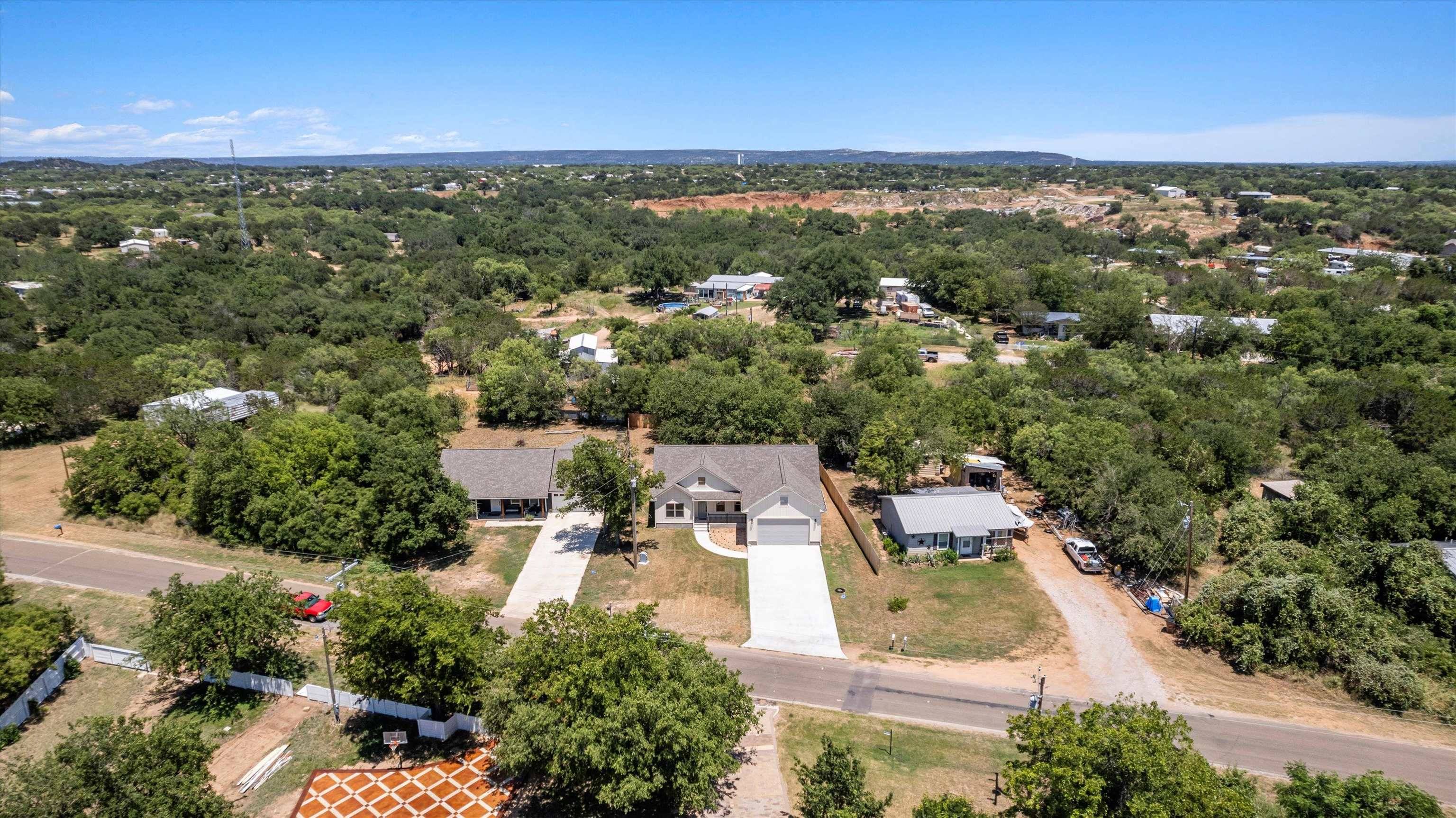 Kingsland, TX 78639,6279 River Oaks DR