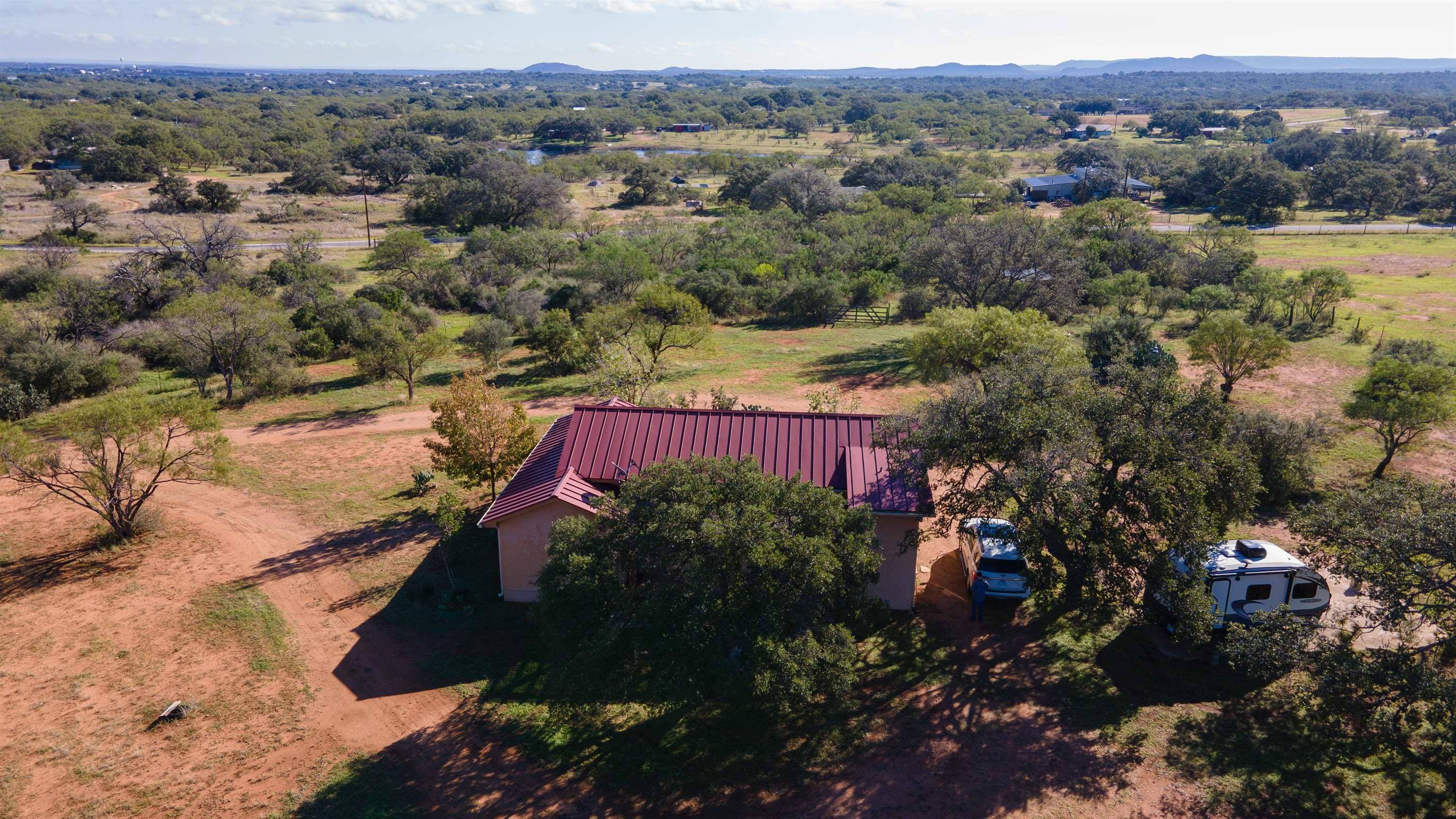 Llano, TX 78643,363 CR 118