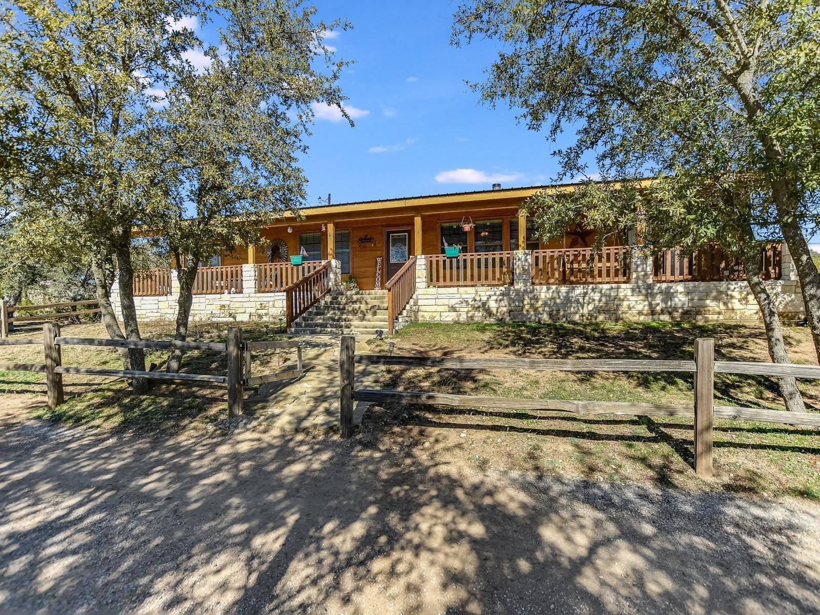 Round Mountain, TX 78663,110 Diamondback