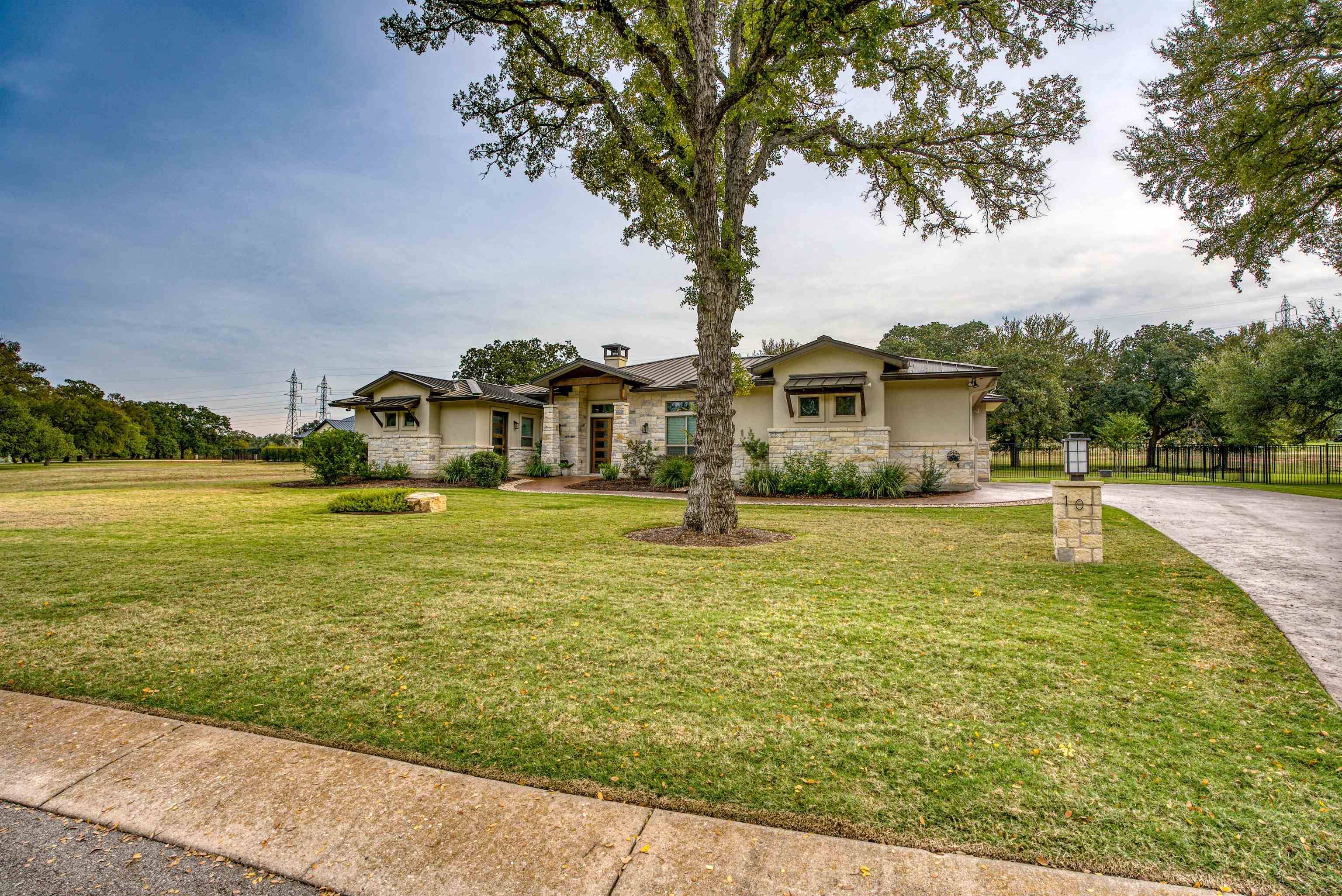 Horseshoe Bay, TX 78657,101 Bowers Circle