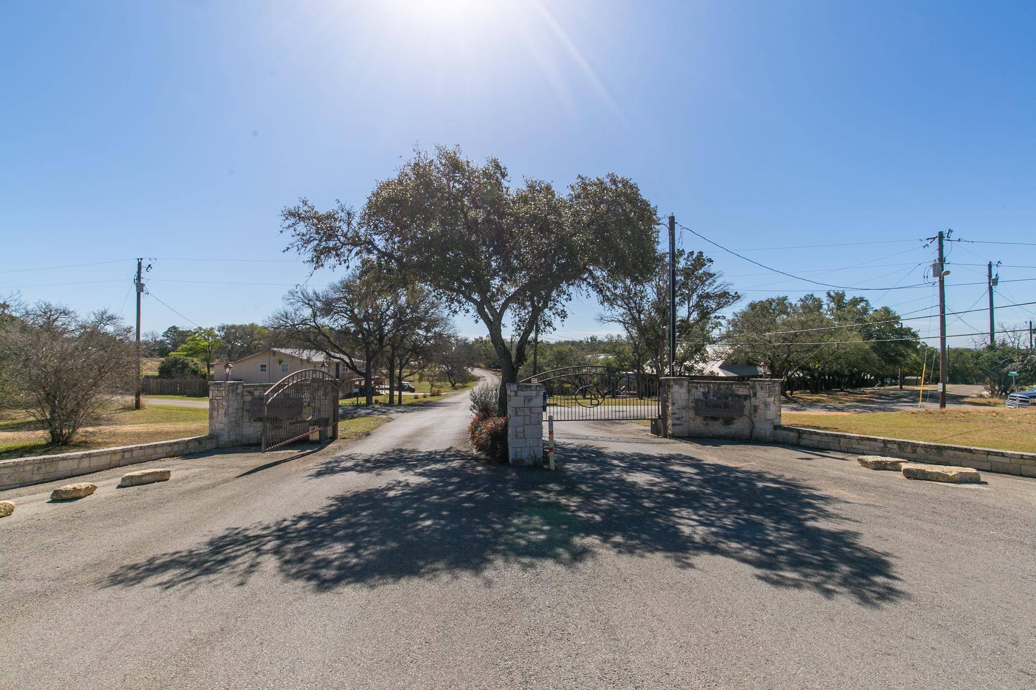 Spicewood, TX 78669-4010,Lots 272 & 273 Breezing LN