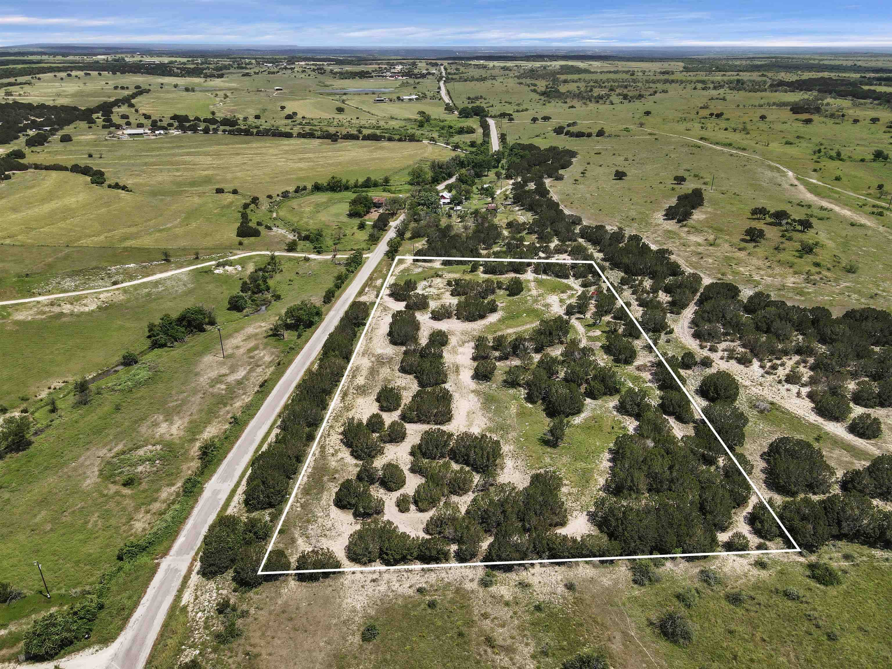 Lampasas, TX 76550,6175 CR 207