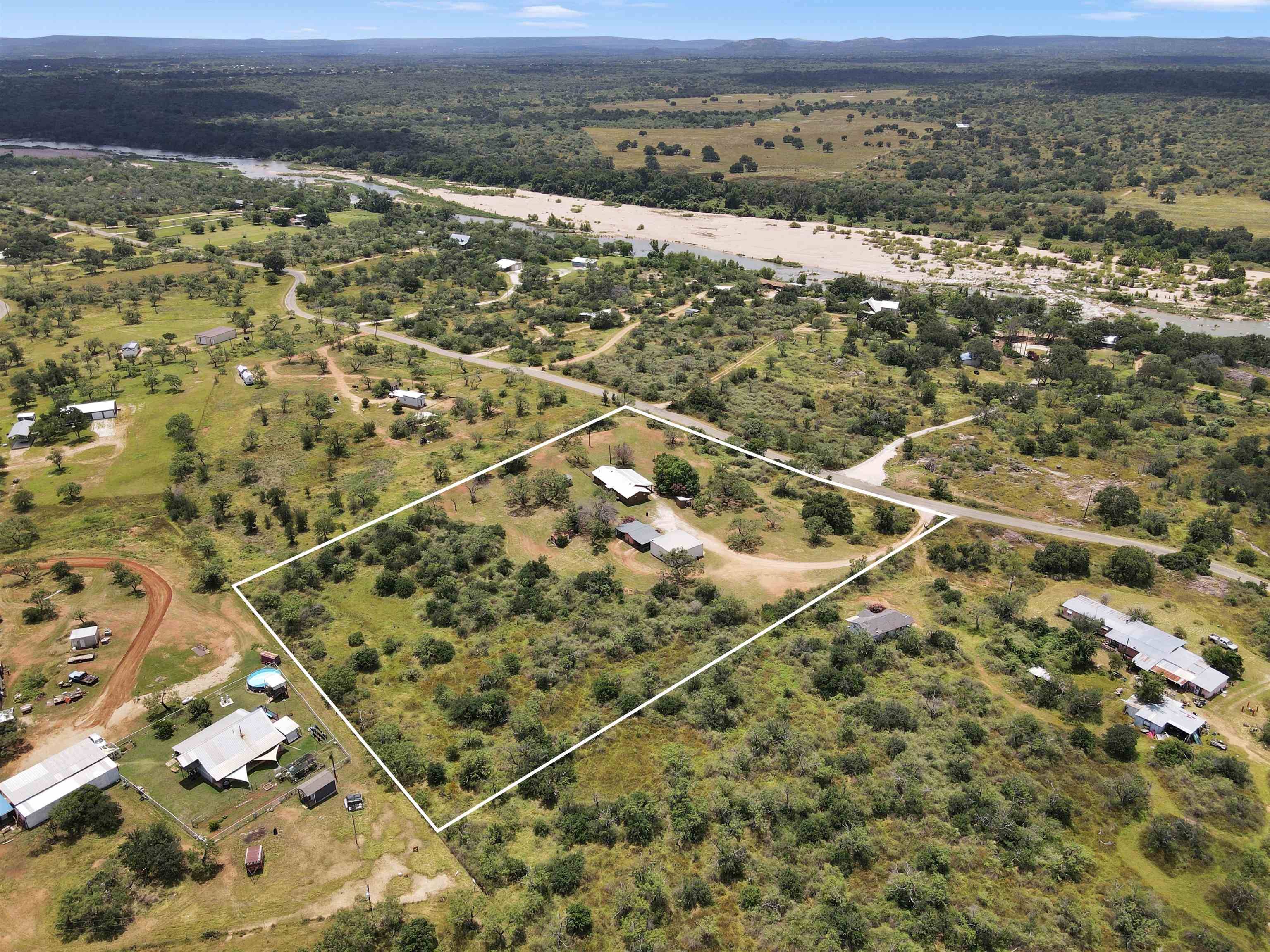 Llano, TX 78643,218 W Riverside DR