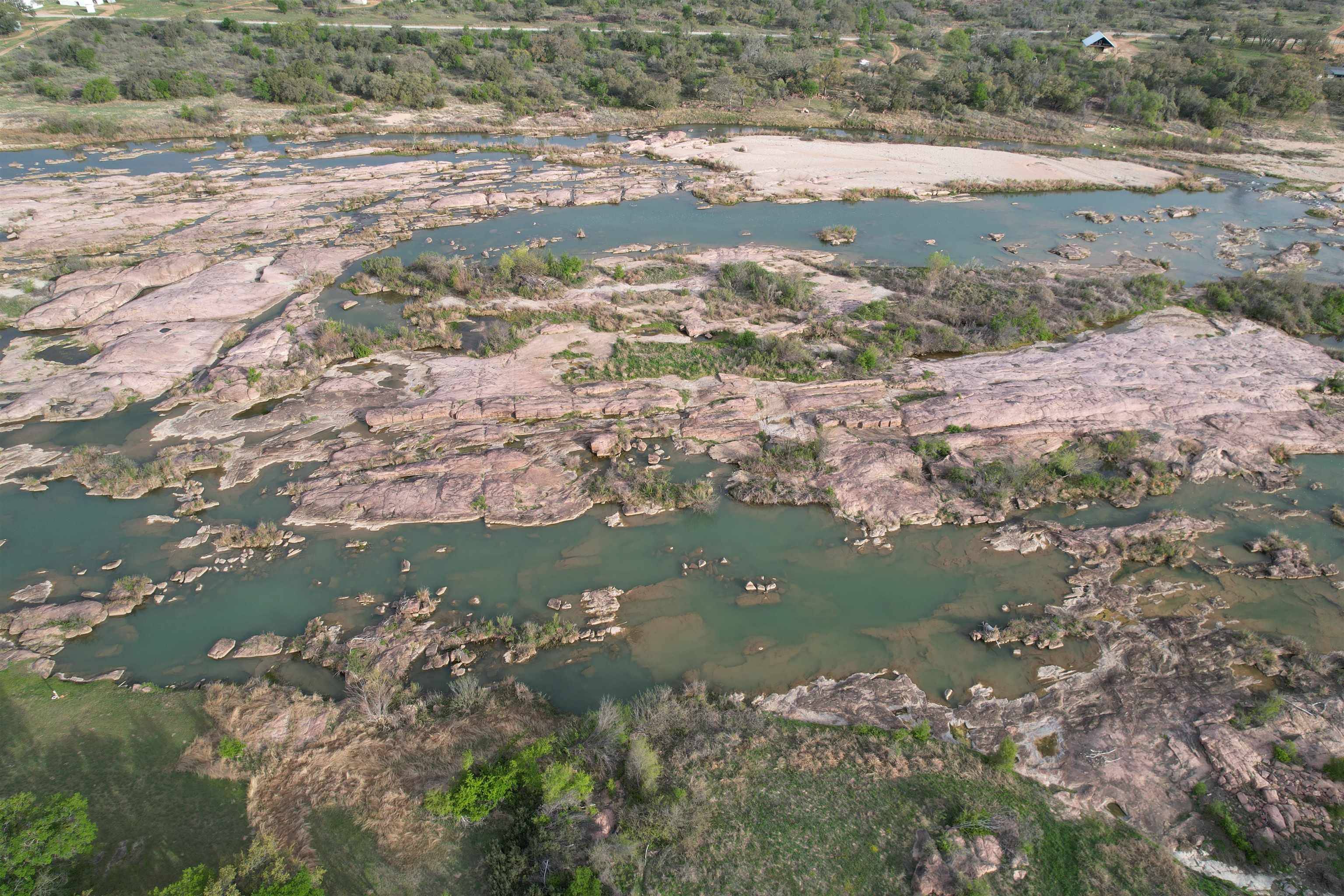 Llano, TX 78643,12041 W Ranch Road 152
