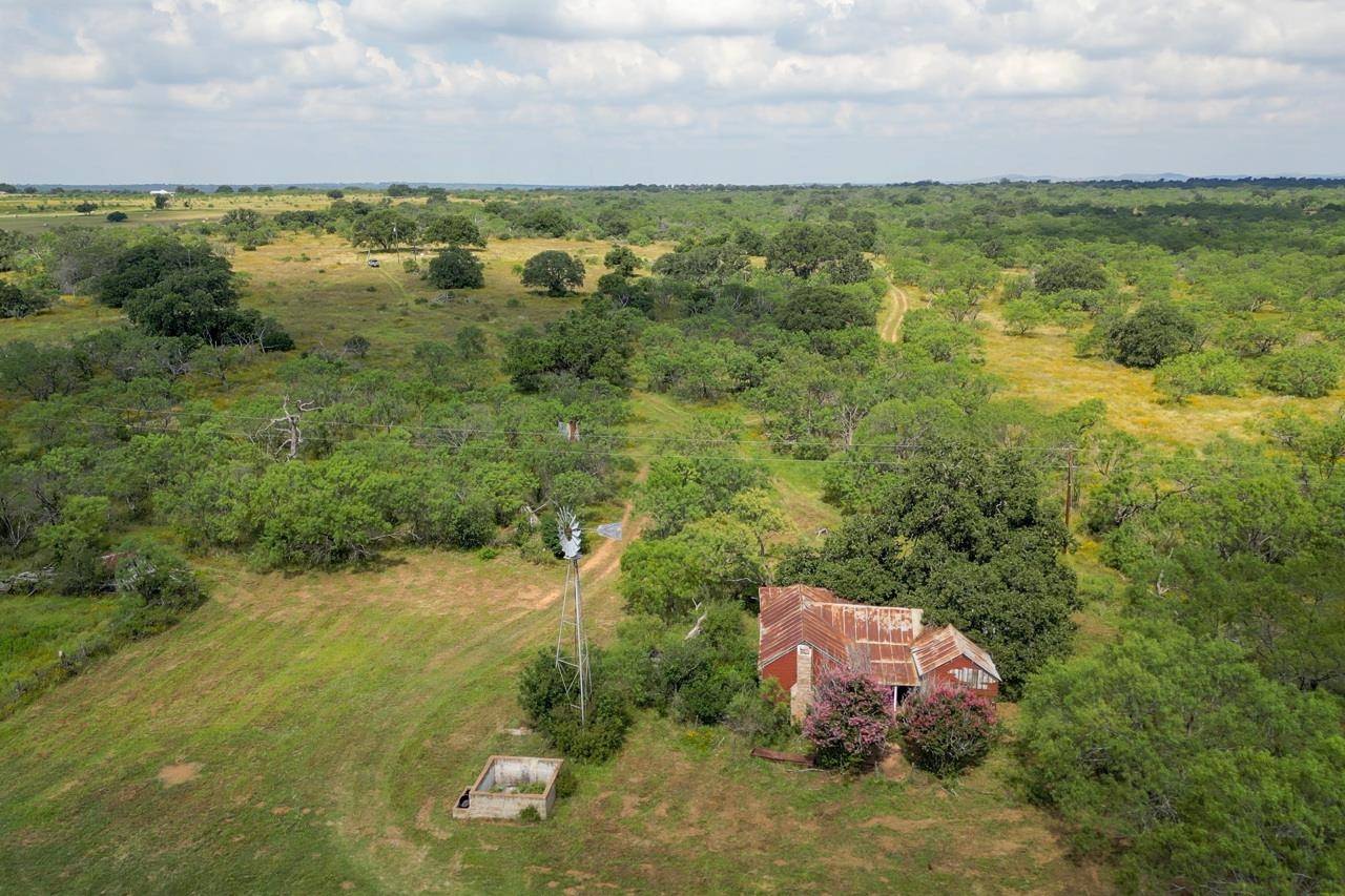 Llano, TX 78643-0000,2958 CR 406