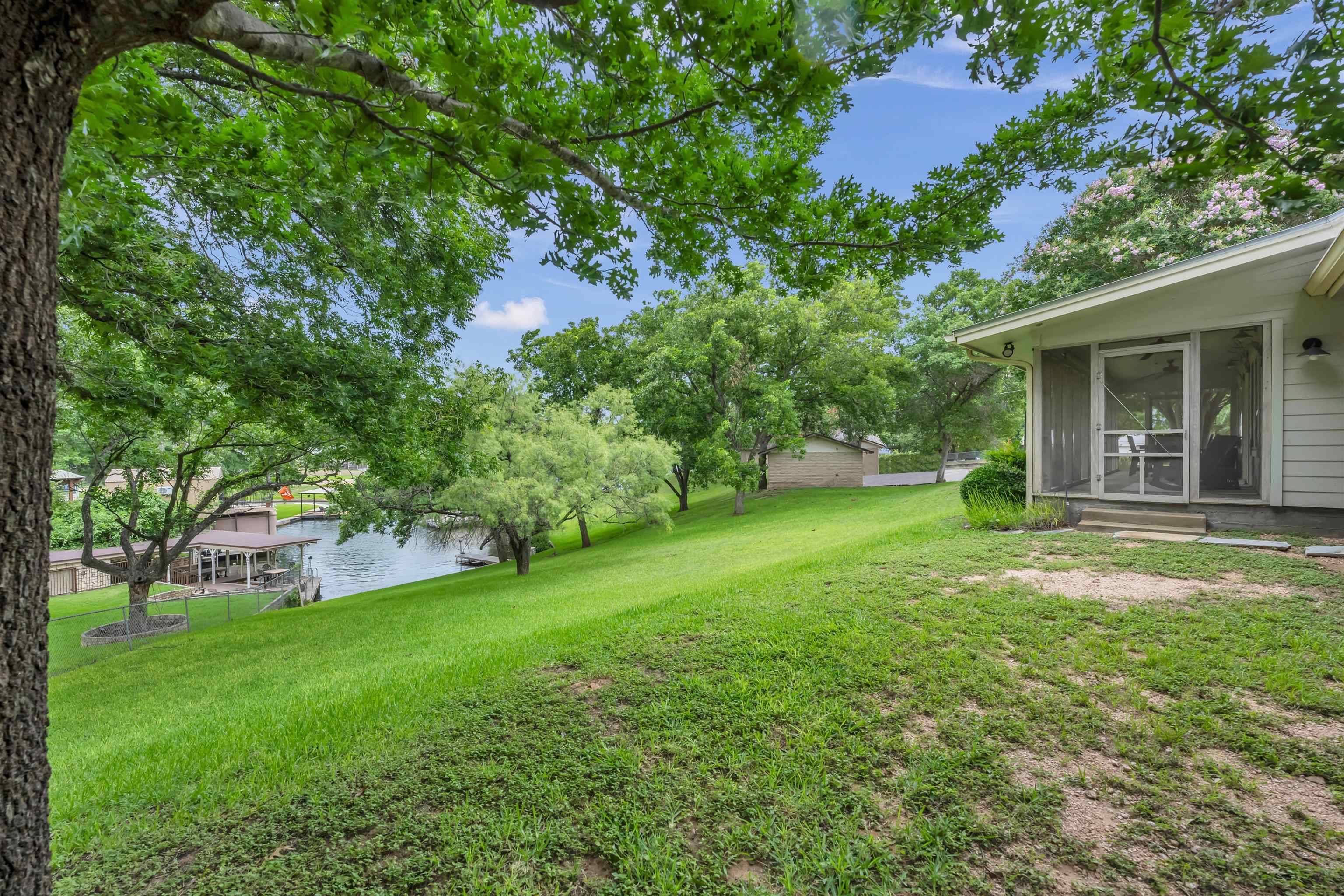 Kingsland, TX 78639,1616 Williams Lakeshore DR