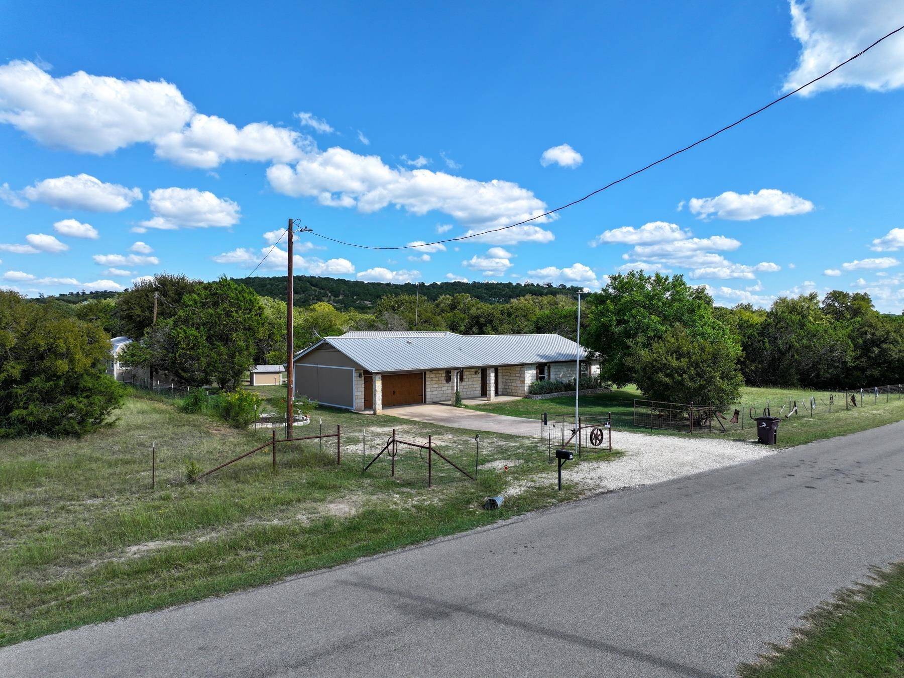 Burnet, TX 78611,401 CR 334