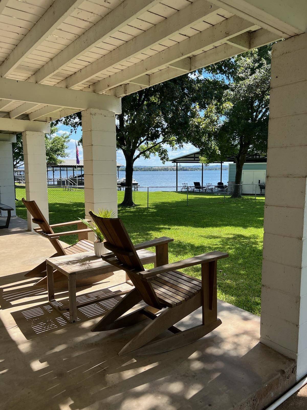 Granite Shoals, TX 78654,504 Cedarhill DR