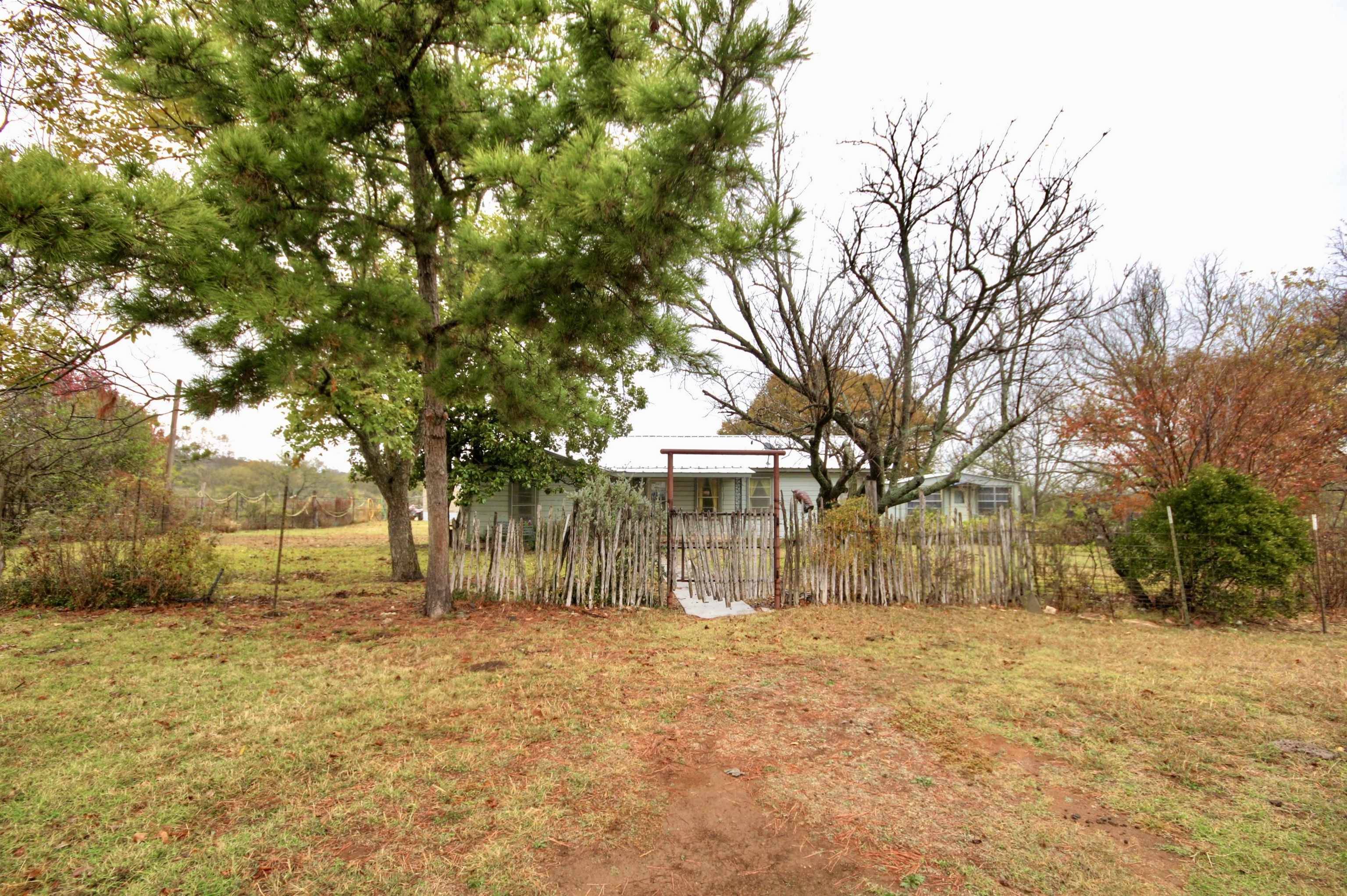 Cherokee, TX 78643,1993 County Road 437