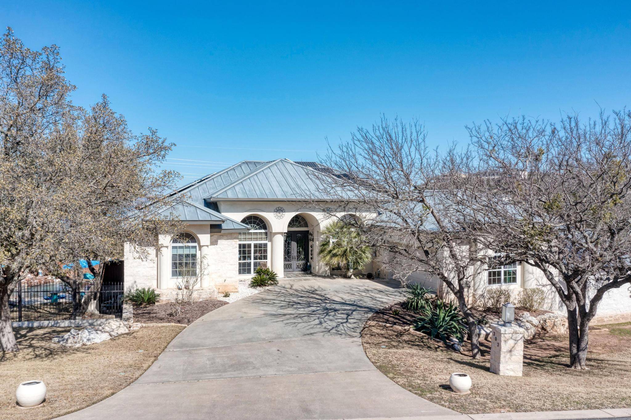 Horseshoe Bay, TX 78657,303 Left Lane