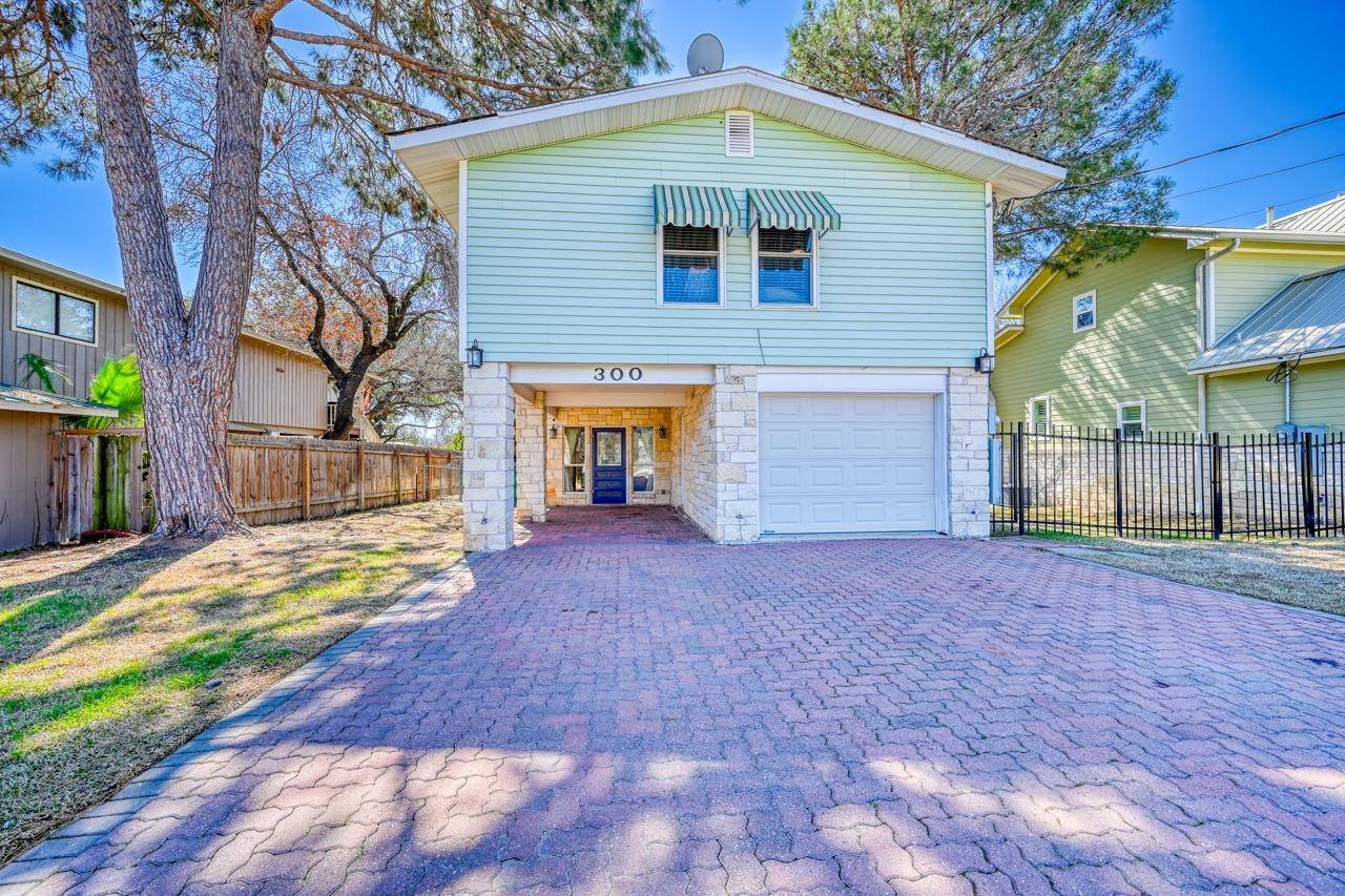 Sunrise Beach, TX 78643,300 Blythe LN