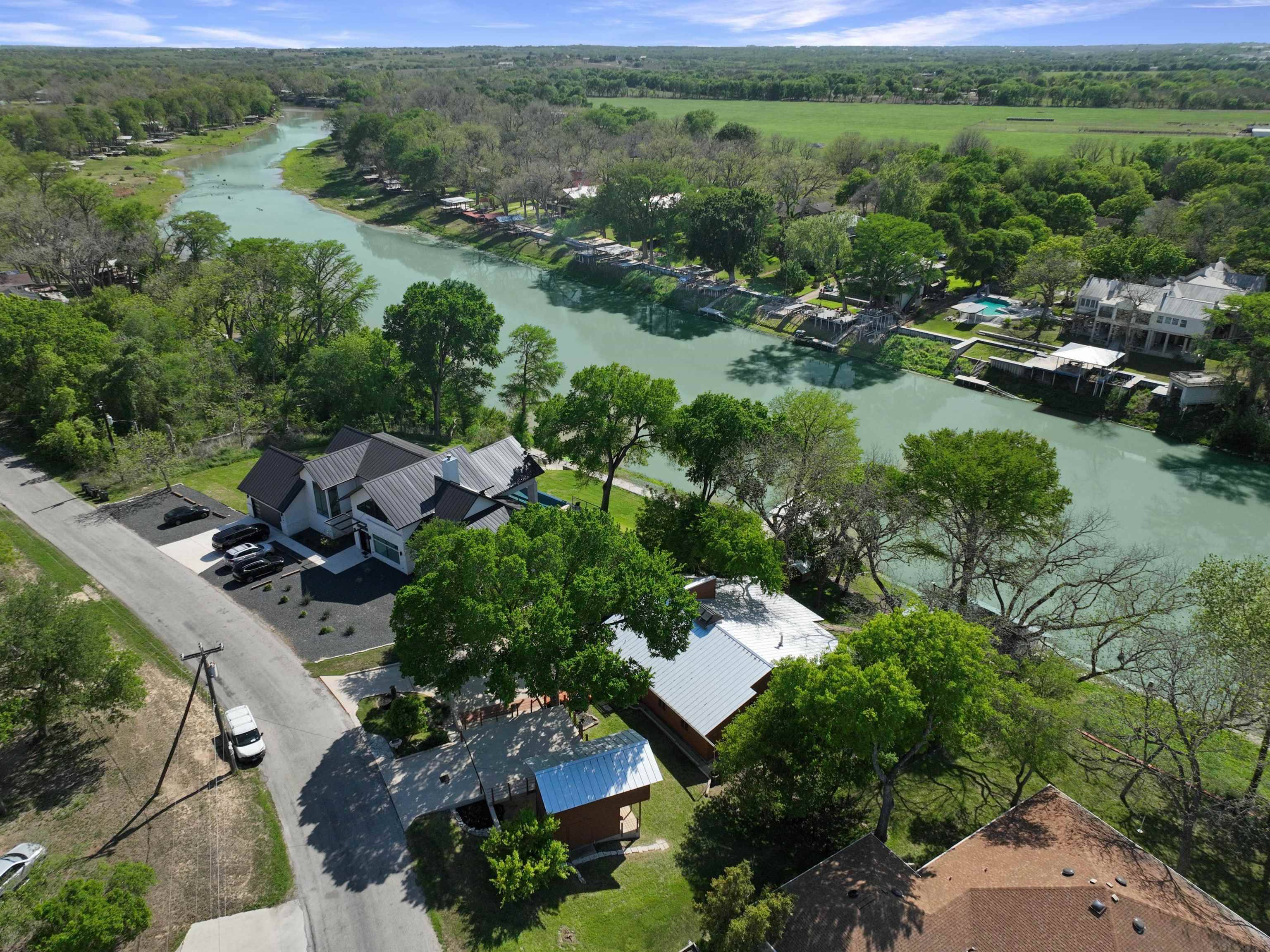 Seguin, TX 78155,200 Turtle LN