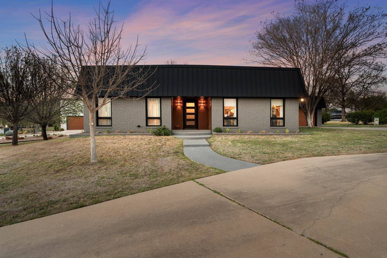 Horseshoe Bay, TX 78657,301 Sombrero