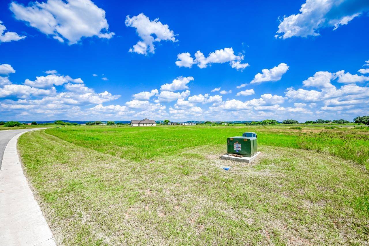 Kingsland, TX 78639,9066 Sandia LOOP