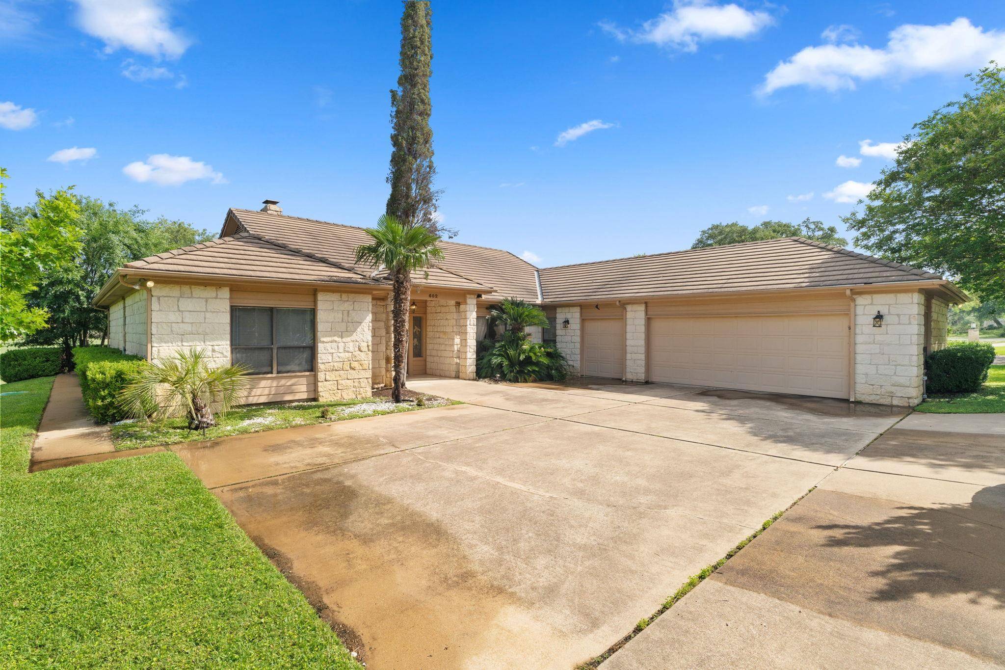 Horseshoe Bay, TX 78657,602 Hi Circle South