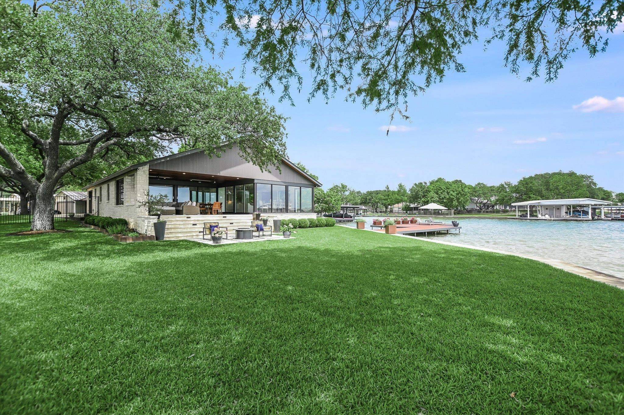 Sunrise Beach, TX 78643,219 Lakeview